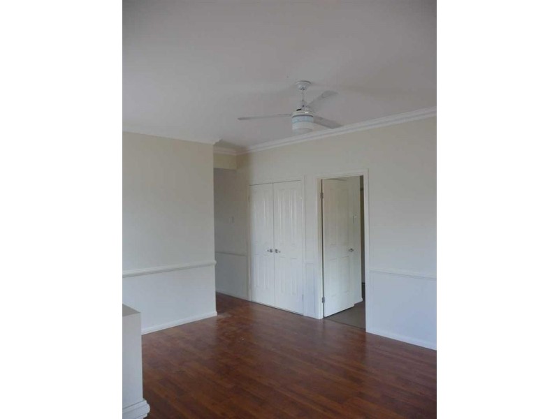 On Kinglake Avenue, Springfield Lakes QLD 4300