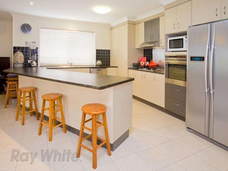 21 Jupiter Street, Springfield Lakes QLD 4300