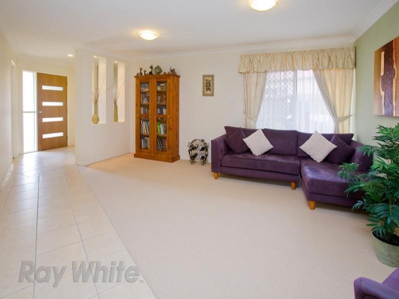 21 Jupiter Street, Springfield Lakes QLD 4300