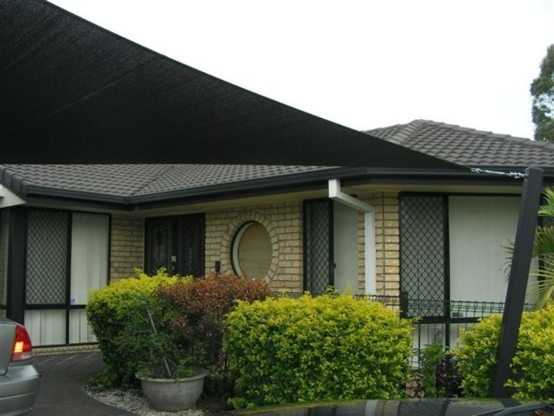 On Oakbar Close, Springfield QLD 4300