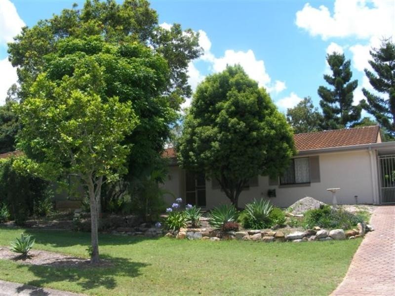On Acacia Place, Camira QLD 4300