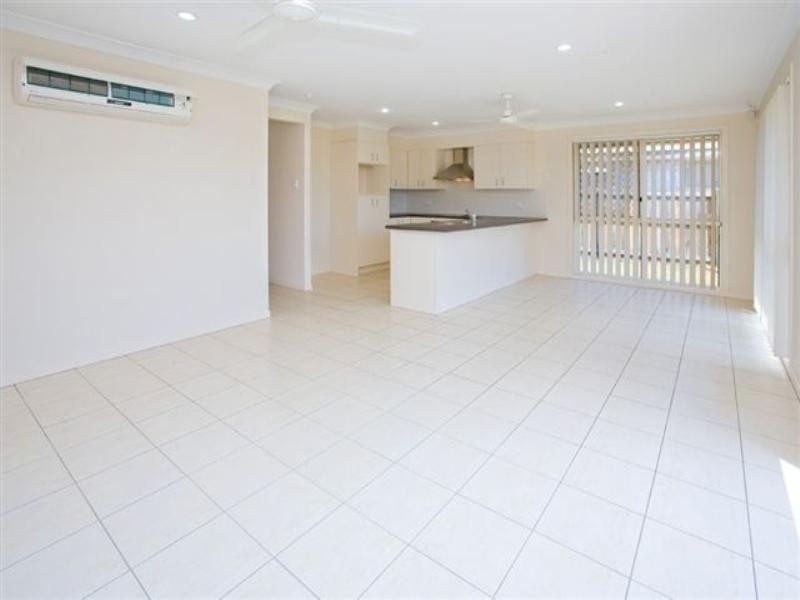 On Tone Drive, Collingwood Park QLD 4301