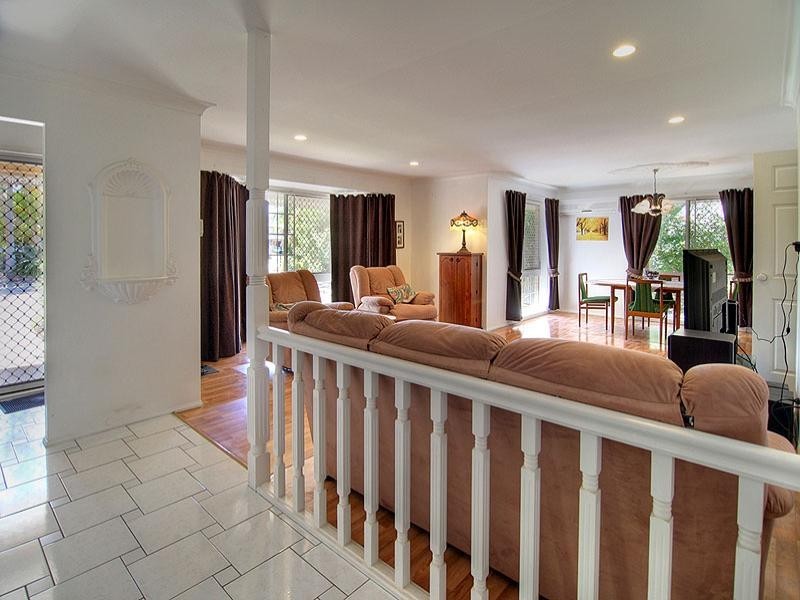 12 Dawson Court, Collingwood Park QLD 4301