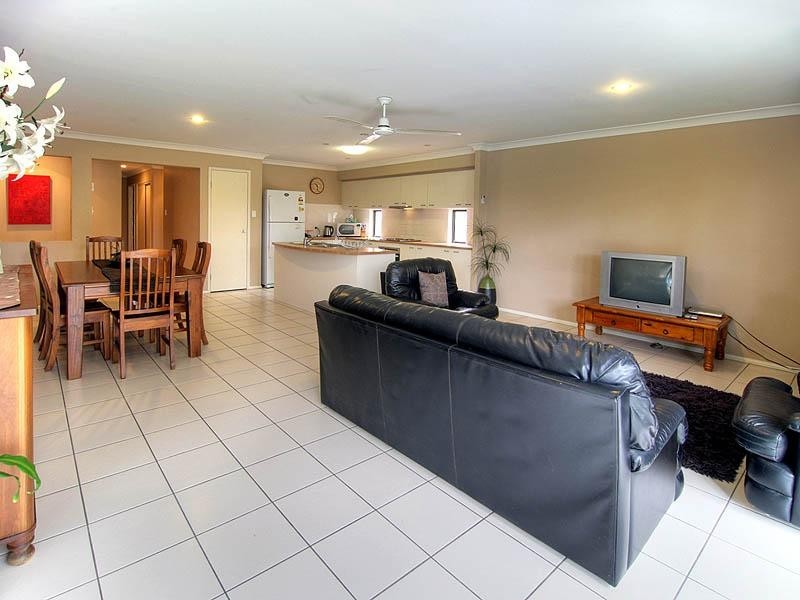 Springfield Lakes QLD 4300