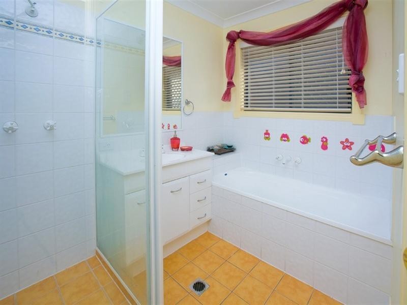 On Bounty Street, Springfield Lakes QLD 4300