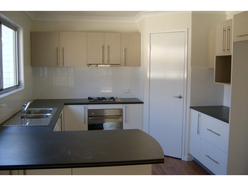 48 Lakes Entrance Drive, Springfield Lakes QLD 4300