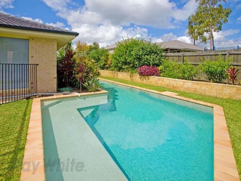 123 Lakeside Avenue, Springfield Lakes QLD 4300