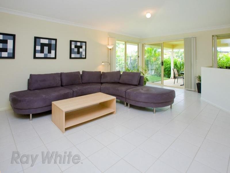 123 Lakeside Avenue, Springfield Lakes QLD 4300