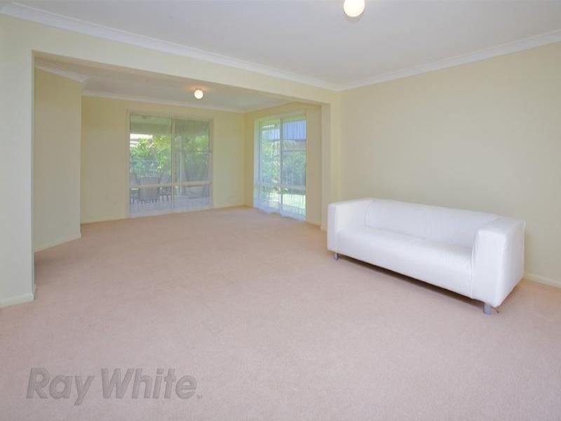 123 Lakeside Avenue, Springfield Lakes QLD 4300