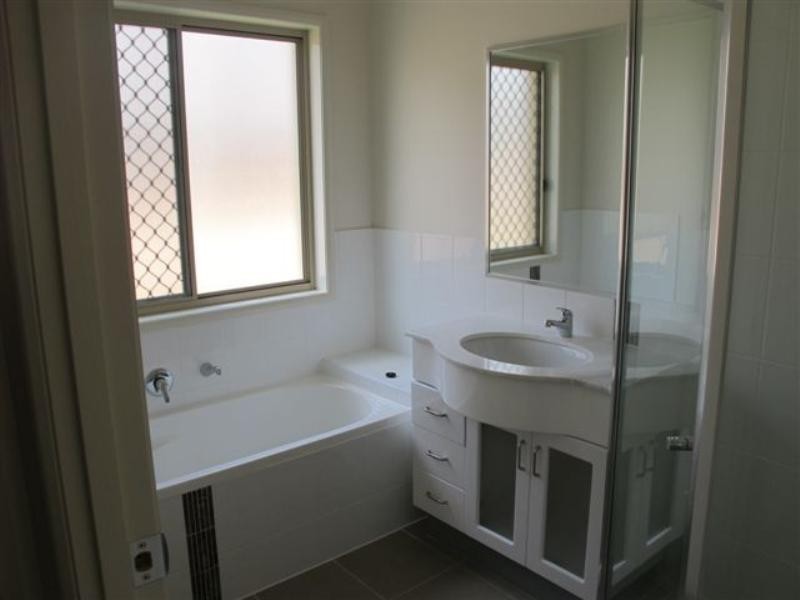 On Inlet Lane, Springfield Lakes QLD 4300