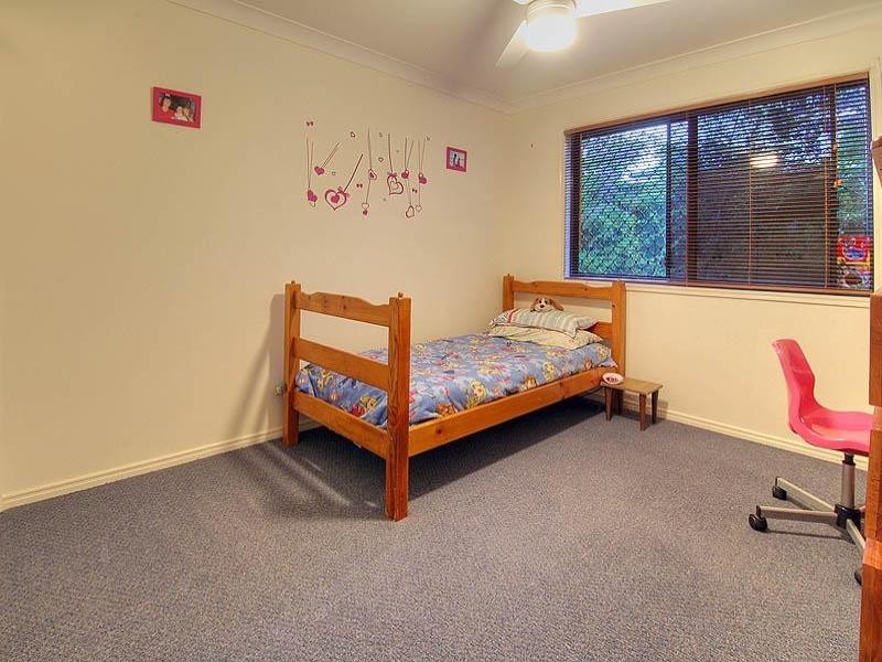 29 Emma Place, Springfield Lakes QLD 4300