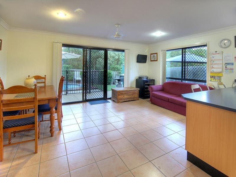 29 Emma Place, Springfield Lakes QLD 4300