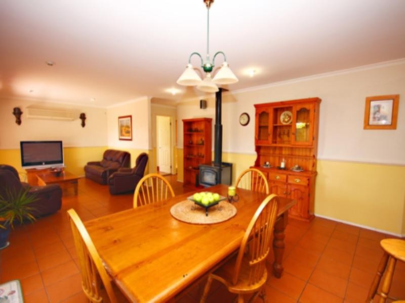 45 Streamview Crescent, Springfield QLD 4300