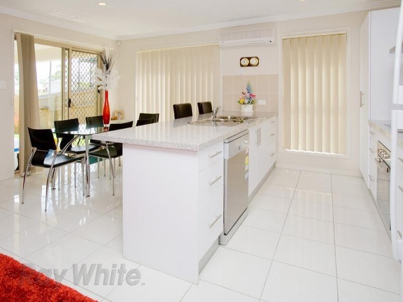 13 Dianella Street, Springfield Lakes QLD 4300