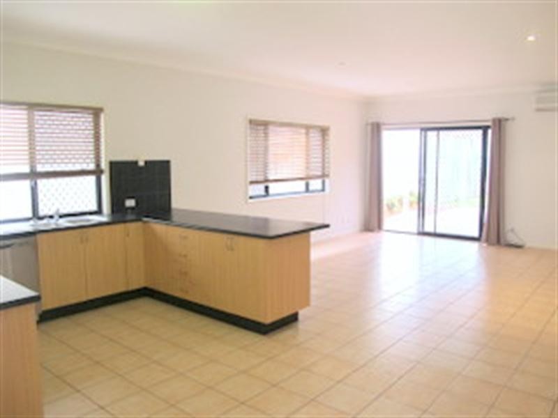 On Viewpoint Drive, Springfield Lakes QLD 4300