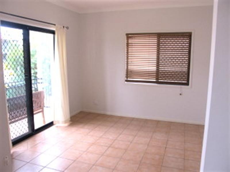 On Viewpoint Drive, Springfield Lakes QLD 4300