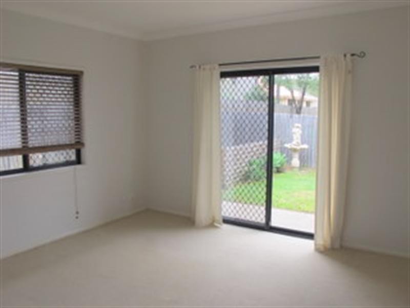 On Viewpoint Drive, Springfield Lakes QLD 4300