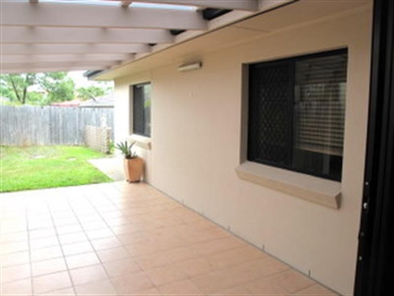 On Viewpoint Drive, Springfield Lakes QLD 4300