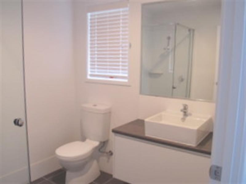 On Addison Road, Camira QLD 4300