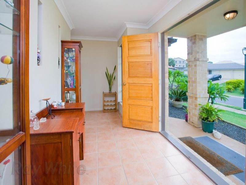 2 Greenland Court, Springfield QLD 4300