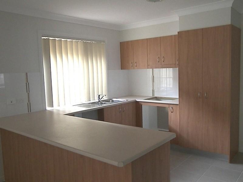 51 Lindeman Street, Springfield Lakes QLD 4300