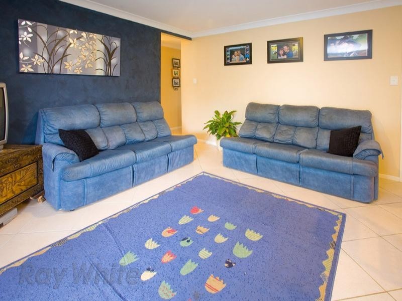 20 Mistletoe Court, Camira QLD 4300