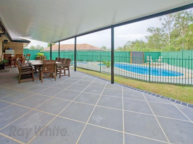 20 Mistletoe Court, Camira QLD 4300