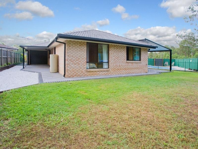 20 Mistletoe Court, Camira QLD 4300