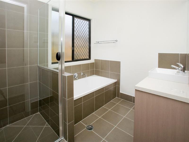 On Park Edge Drive, Springfield Lakes QLD 4300