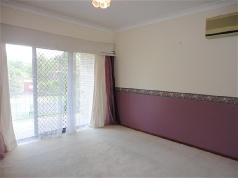 On Jean Road, Camira QLD 4300