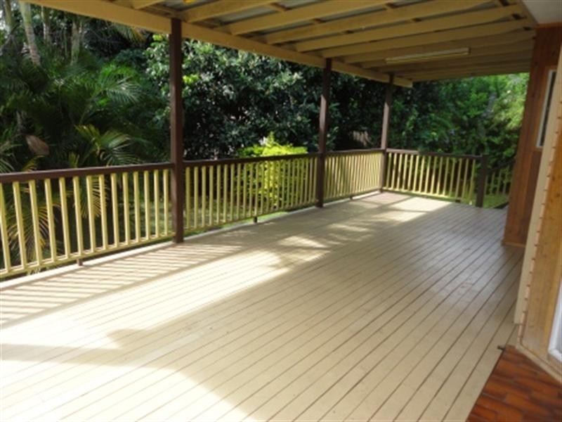 On Jean Road, Camira QLD 4300