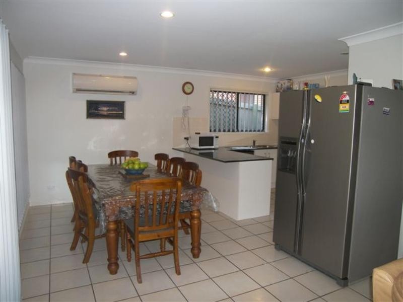 10 Esperance Crescent, Springfield Lakes QLD 4300