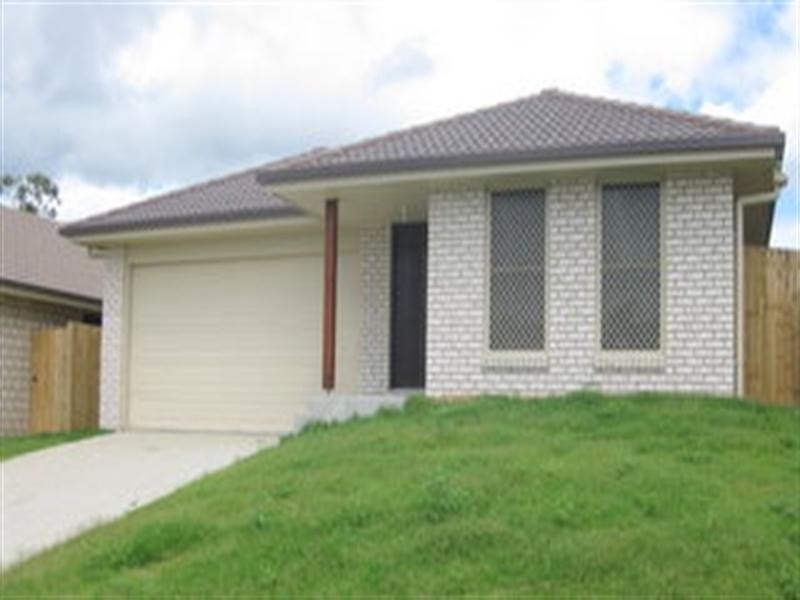 On Kondalilla Crescent, Springfield Lakes QLD 4300