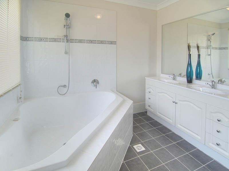 56 Parkside Drive, Springfield QLD 4300