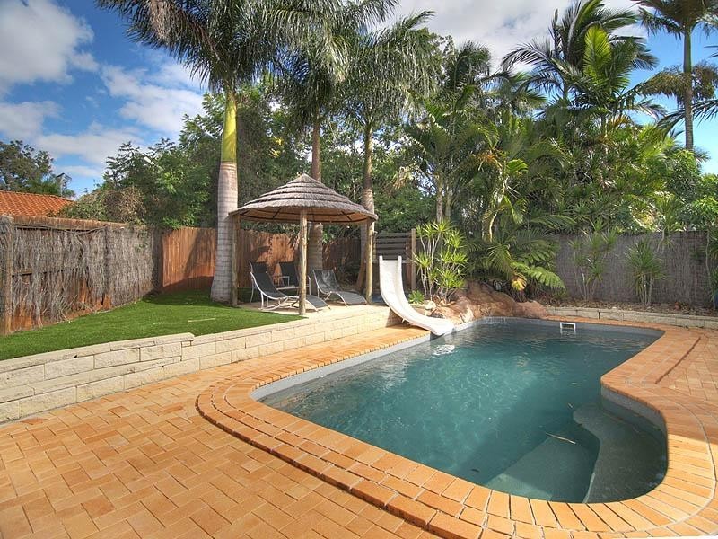 10 Abelia Court, Camira QLD 4300