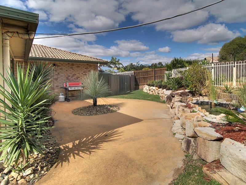 10 Abelia Court, Camira QLD 4300