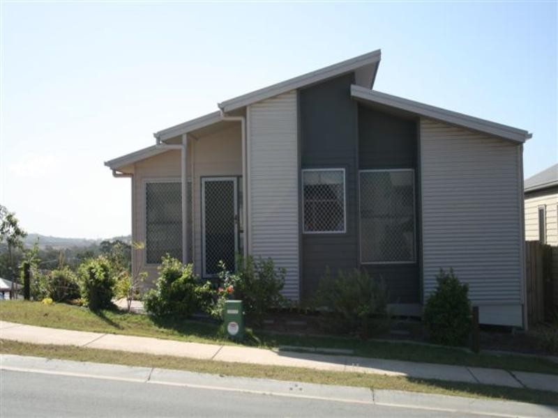 1 Cove Place, Springfield Lakes QLD 4300