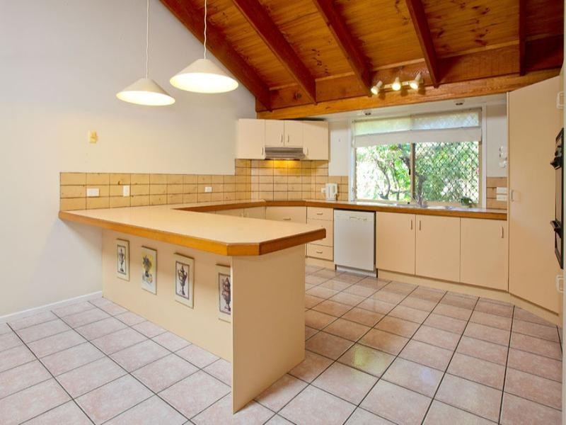 6-8 Leonie Street, Camira QLD 4300