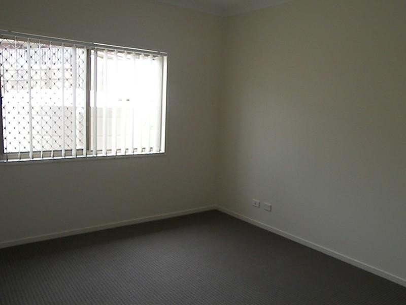 On Park Edge Drive, Springfield Lakes QLD 4300