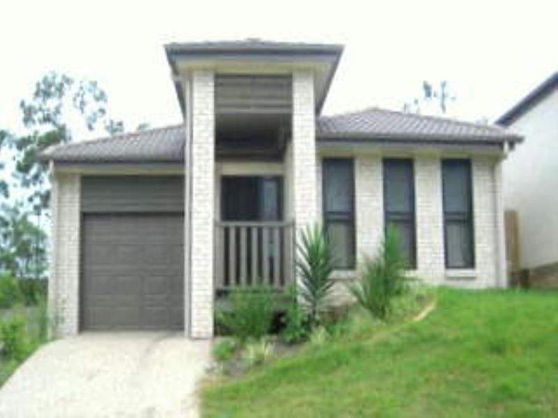 On Hibiscus Way, Springfield Lakes QLD 4300