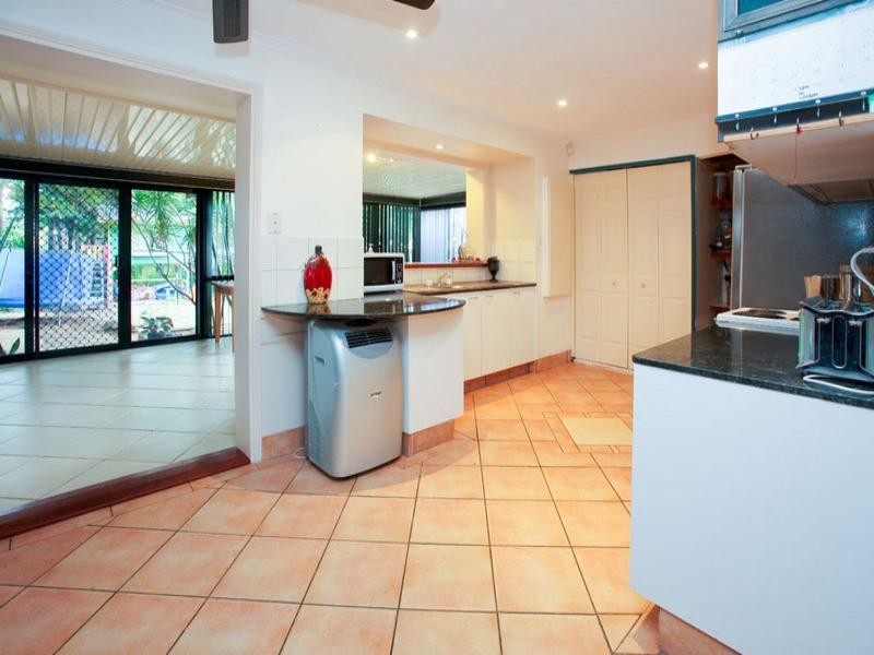 11 Dumfries Court, Camira QLD 4300
