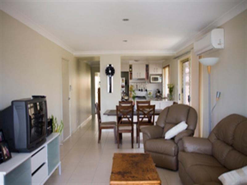 9 Morialta Street, Springfield Lakes QLD 4300