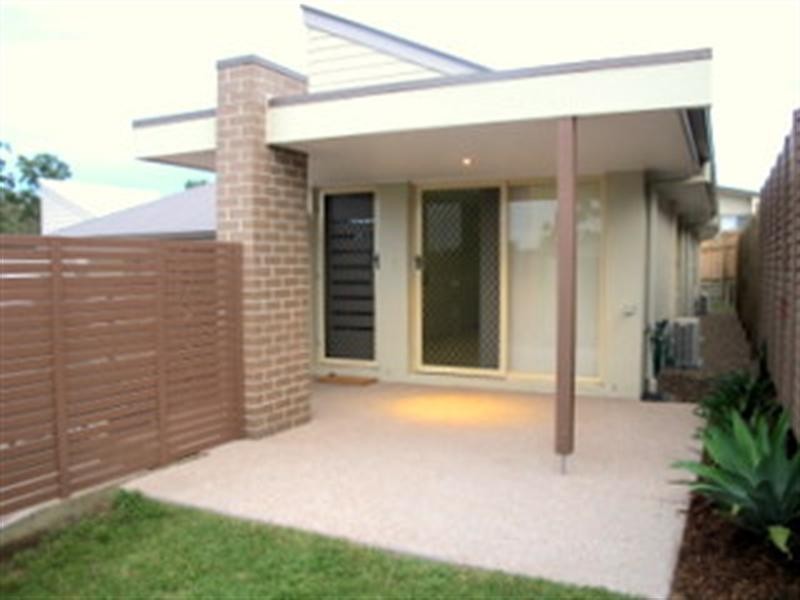 9 Morialta Street, Springfield Lakes QLD 4300