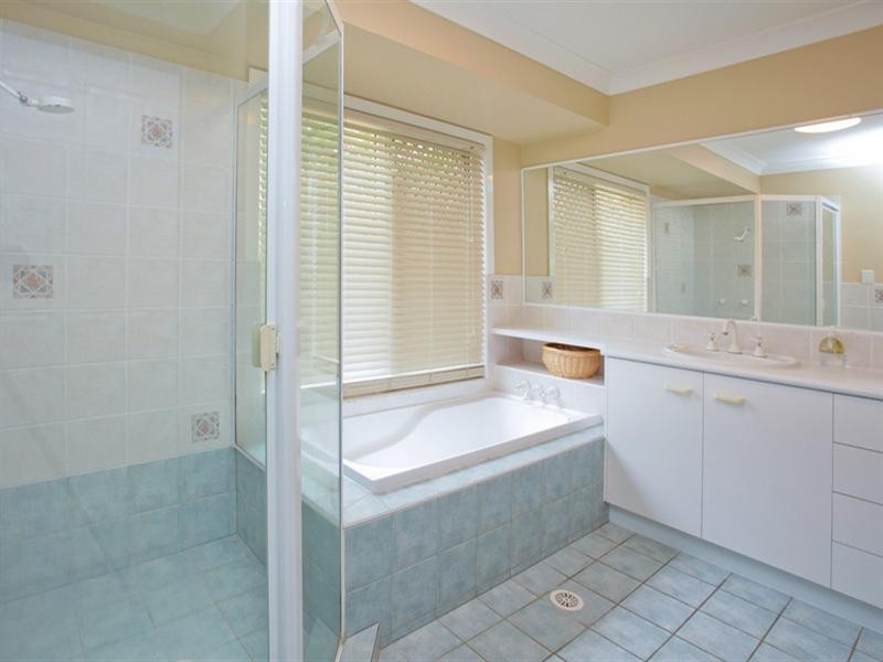22 Highridge Road, Springfield QLD 4300