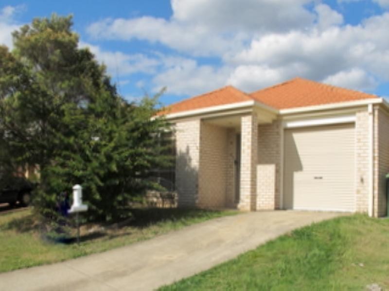 On Ravenswood Lane, Springfield QLD 4300