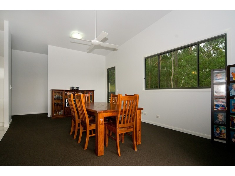 40 Woodlands Avenue, Camira QLD 4300