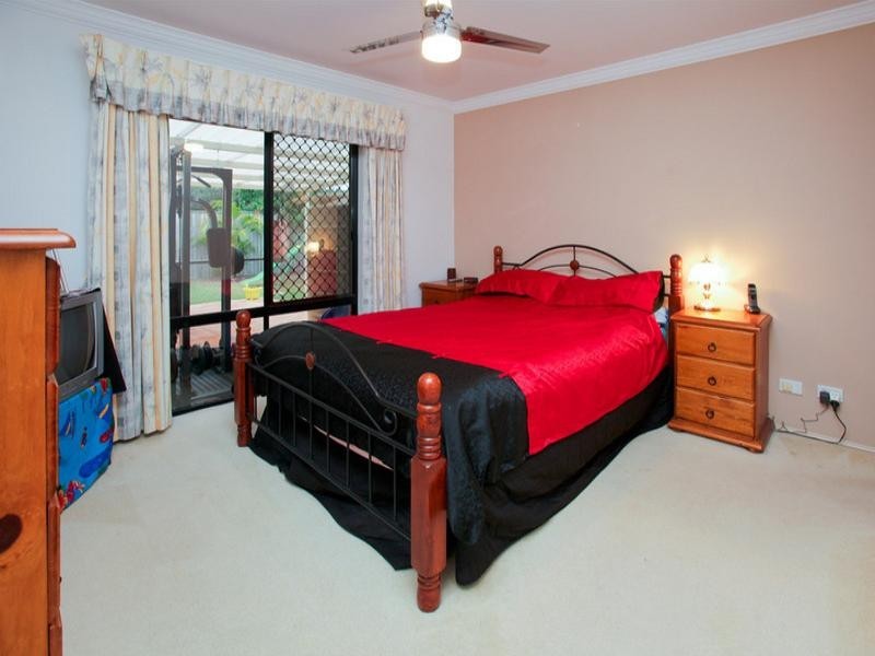 1 Hicklin Street, Springfield QLD 4300