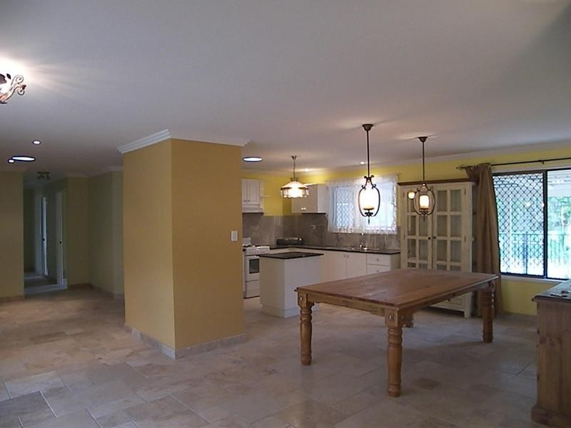 41 Steven Street, Camira QLD 4300