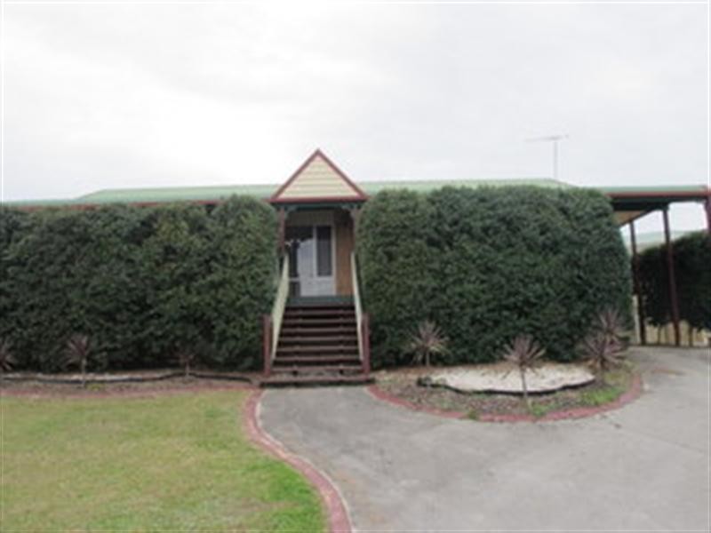 On Ravenswood Lane, Springfield QLD 4300