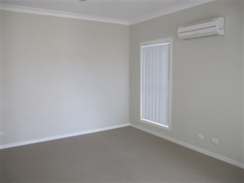 On Carnarvon Avenue, Springfield Lakes QLD 4300